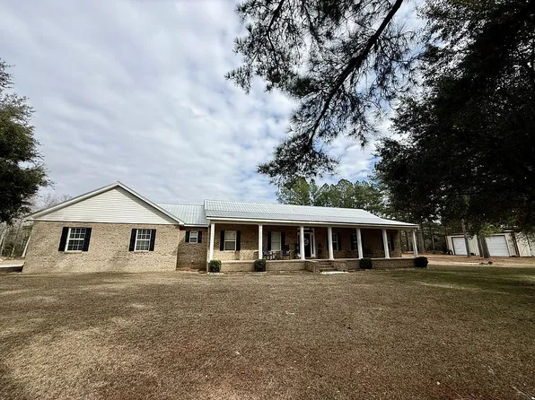 16400 Cottonwood Rd, Gordon, AL 36343