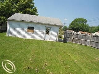 3rd image of 26220 Nagel St