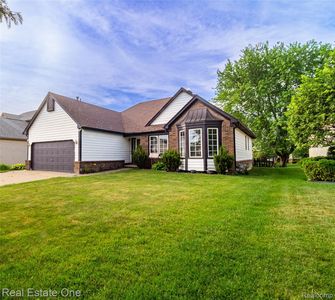 2579 Parasol Dr, Troy, MI, 48083