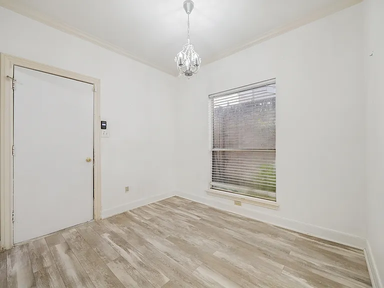 880 Tully Rd #13 — Photo 6