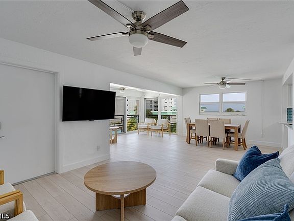 4th image of 6500 Estero Blvd #H302