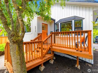 6031 McKinley Place N, Seattle, WA 98103