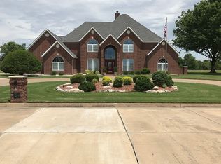 4210 Eagle Crest Dr, Muskogee, OK 74401