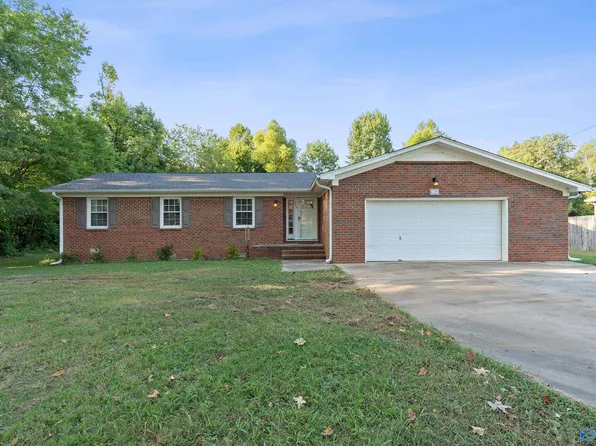 965 McKee Rd, Toney, AL 35773