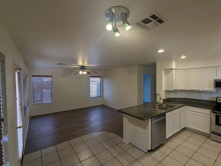 2682 S Santa Anna St — Photo 7