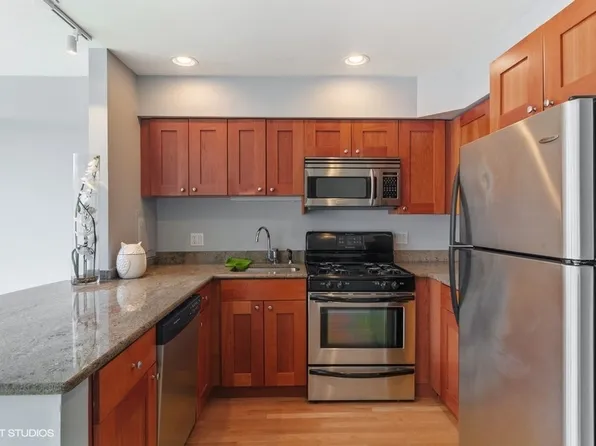 2053 N Larrabee St #2, Chicago, IL 60614