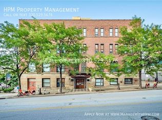 1133 W 9th St APT 321, Cleveland, OH 44113