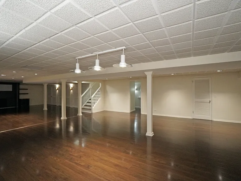 229 Willow Pkwy — Photo 25