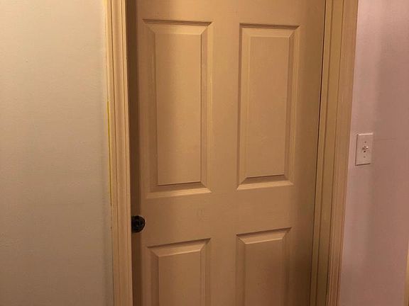 4th image of 2422 S 57th Ct Unit 2