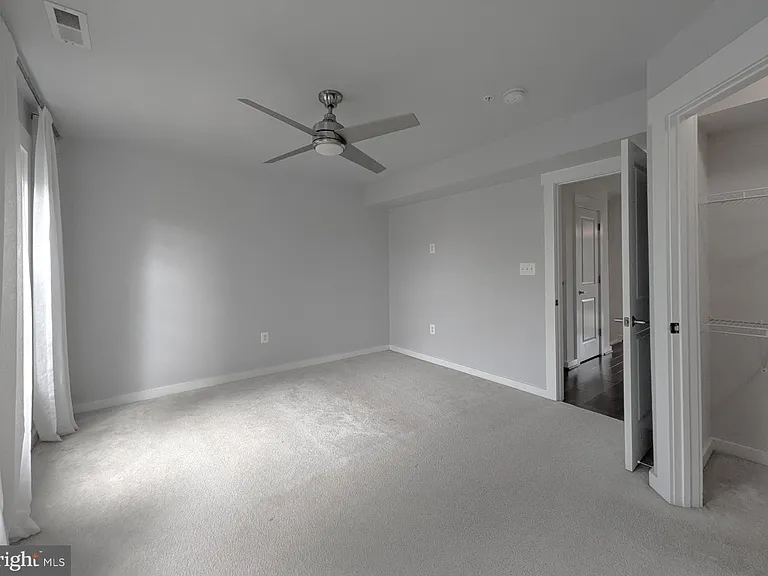 22447 Verde Gate Ter — Photo 41