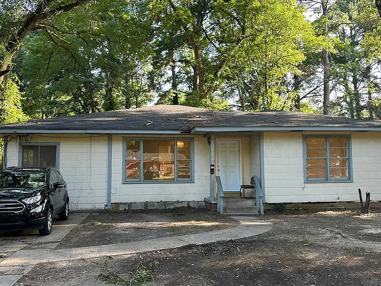 3717 Grammont St — Photo 1