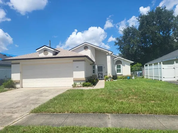 209 Hidden Springs Cir, Kissimmee, FL 34743
