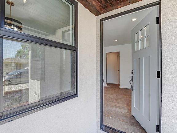 3rd image of 29 Archer Ave