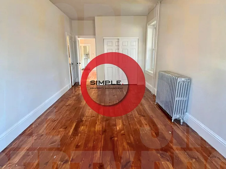 431-433 E Philadelphia Ave #3 — Photo 7
