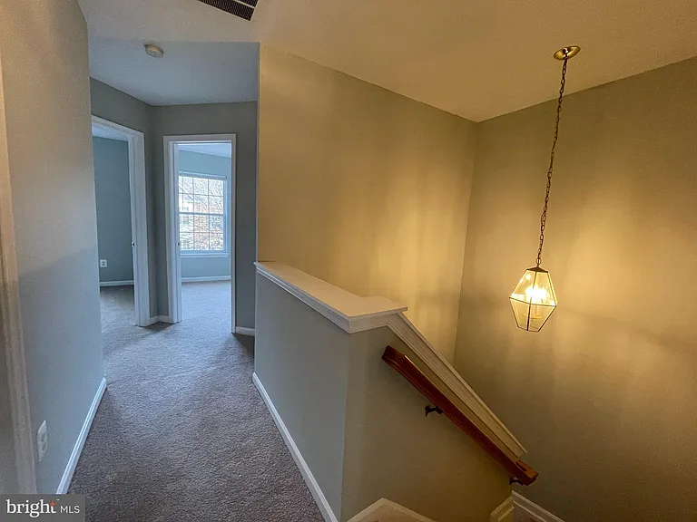 4106 Hazelwood Ct — Photo 9