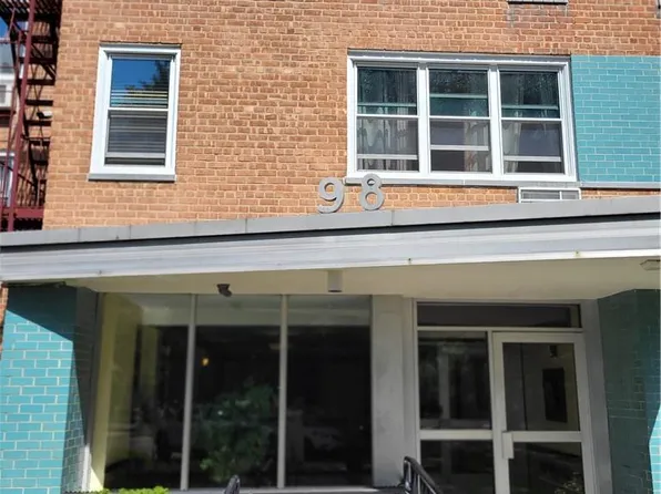 98 DeHaven Drive #2A, Yonkers, NY 10703