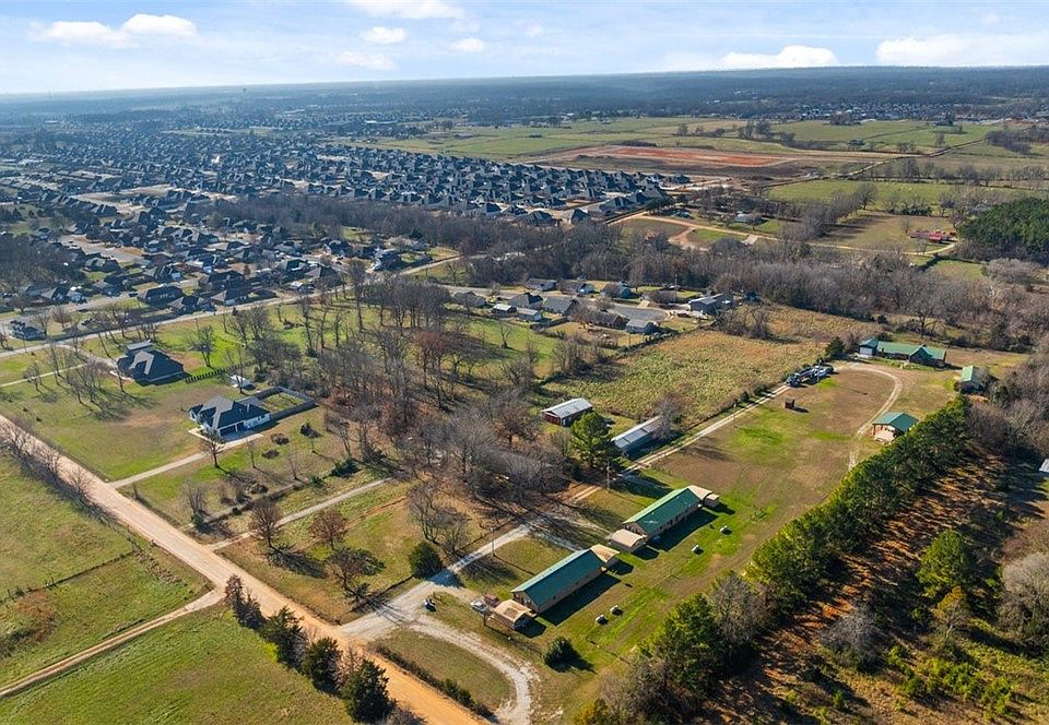 1st image of 15743 Easterling Road Pea Rdg