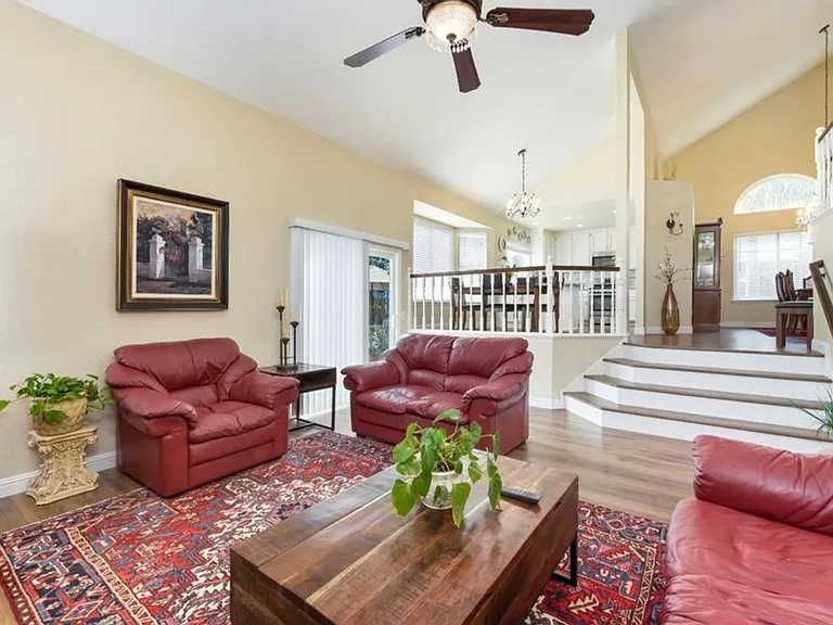 8216 Rockbury Way — Photo 38