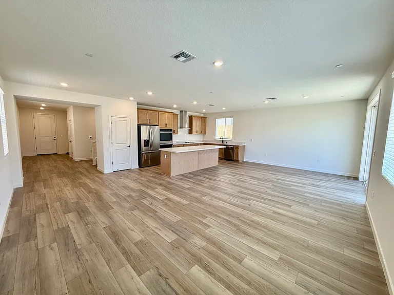 4581 Field View Dr — Photo 11