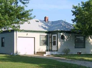 227 Rhodes Ct, Bentley, KS 67016