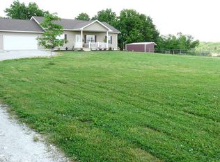 7523 Possum Hill Rd, Worden, IL 62097