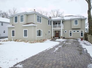 1903 Vernon St, Oakhurst, NJ 07755