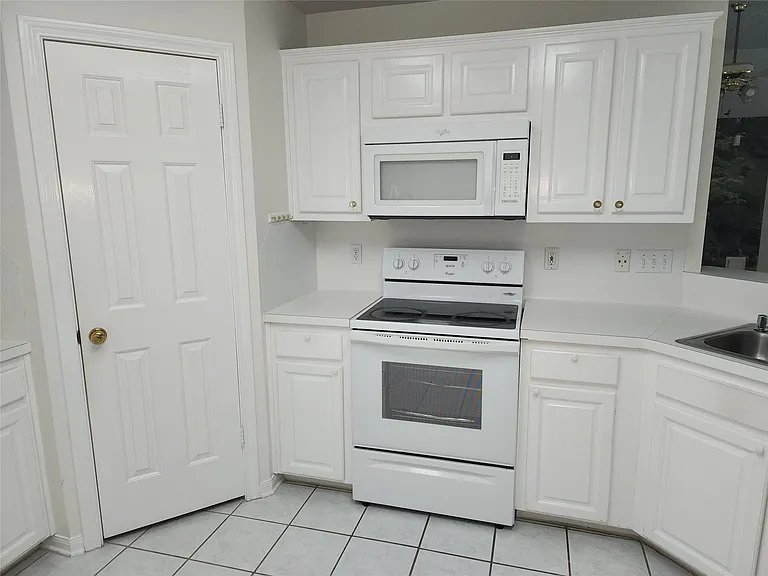 3103 Gatesbury North Dr — Photo 17