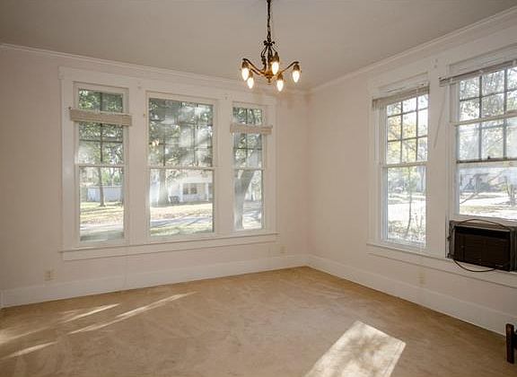 5th image of 1436 W 5th Ave