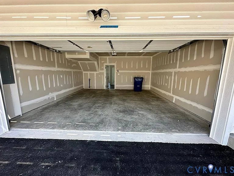 6996 Leire Ln — Photo 3