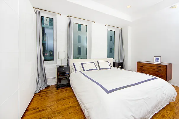 Rented by Tabak Real Estate | media 13