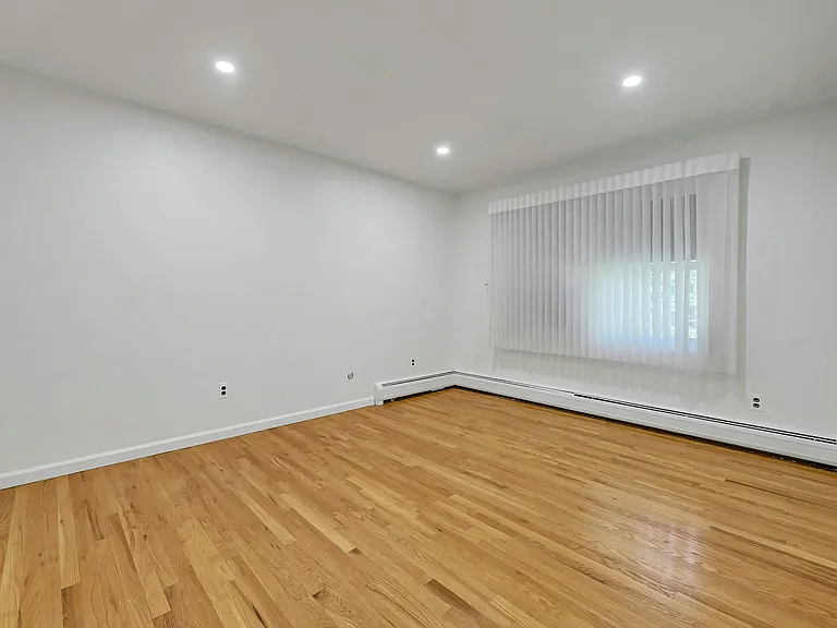 268 Center St — Photo 25
