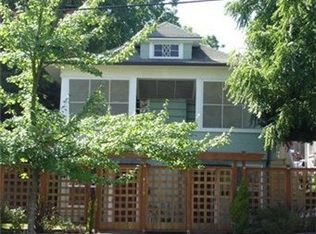 4119 Fremont Ave N APT A, Seattle, WA 98103