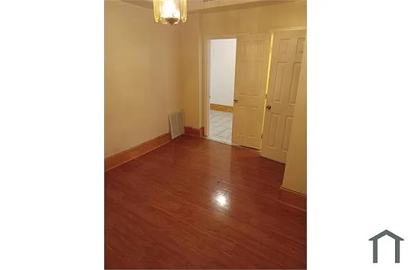 Building Photo - 1411 Perry Pl NW #3