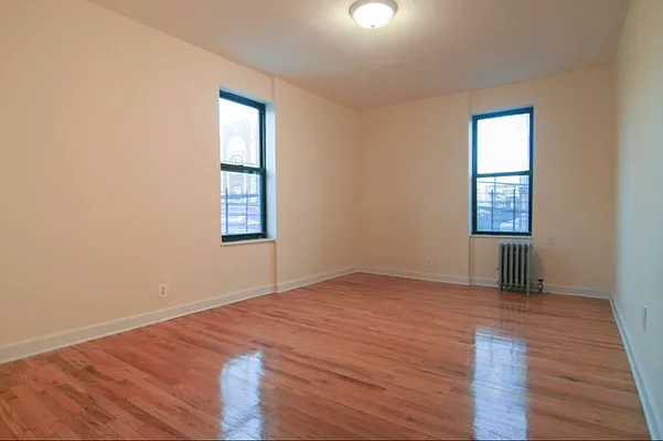 Rented by Voro New York | media 19