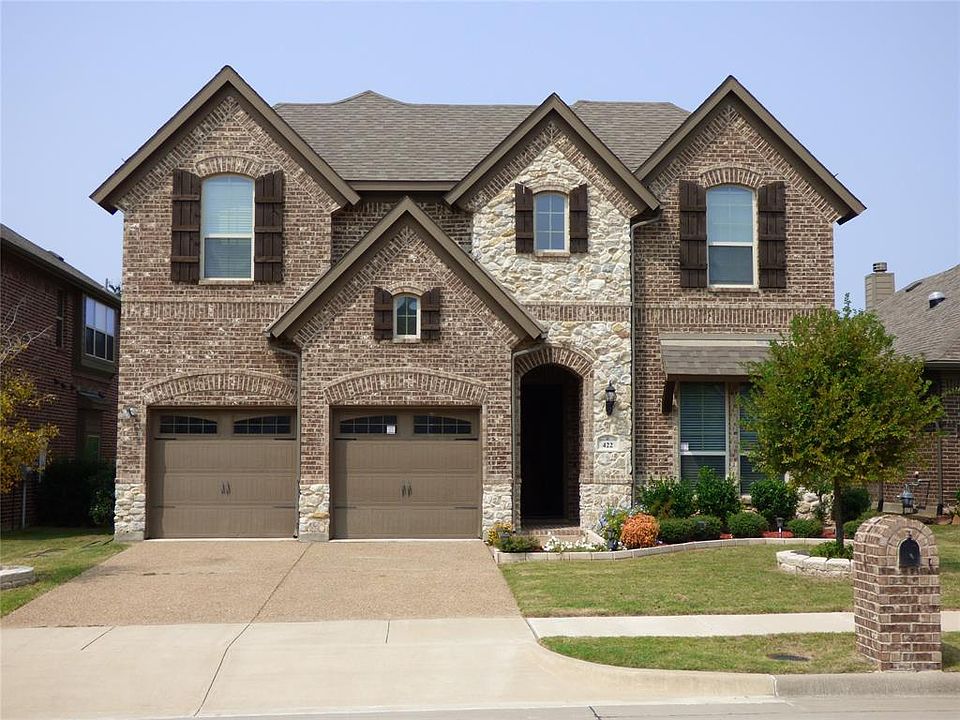 1st image of 422 Heritage Ln