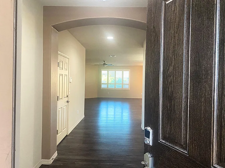 8969 E Lee St — Photo 2