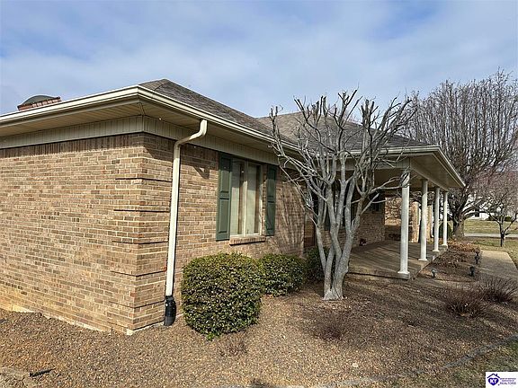 5th image of 312 Crabapple Dr