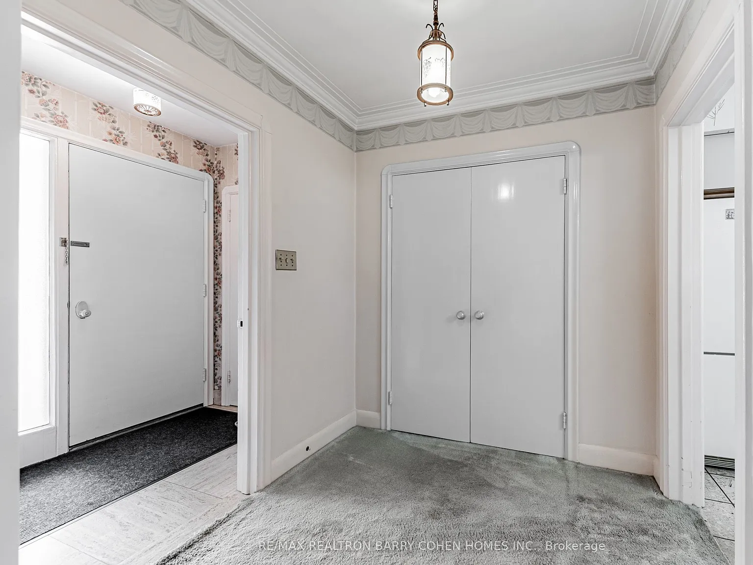 4 bed, $5,800 — Photo 3