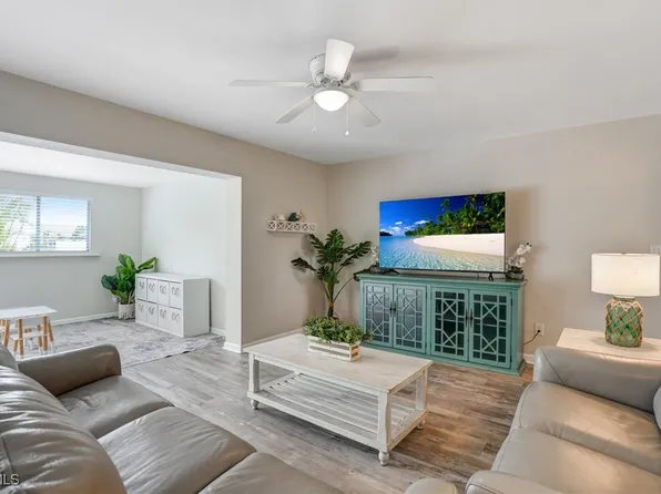 1101 SE 37th St, Cape Coral, FL 33904