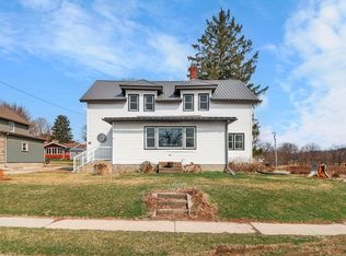 207 Water St, Blanchardville, WI 53516