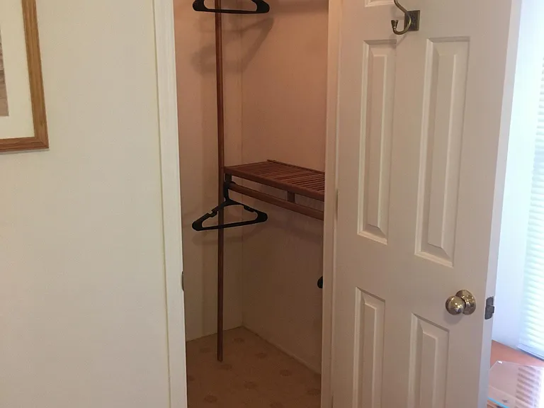 1025 Lake Shadow Dr — Photo 31