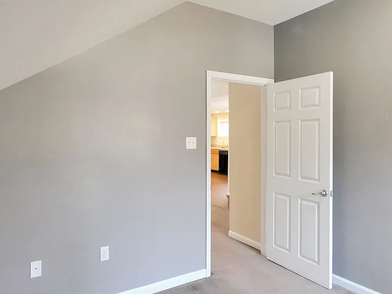 37006 W Lakeland Dr — Photo 11