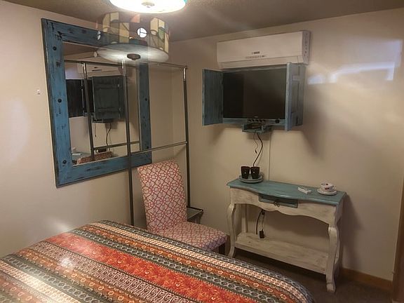 3rd image of 902 W Hopi Dr APT 5