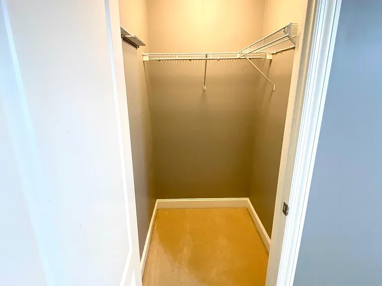 2505 Clifton Dr SE — Photo 29
