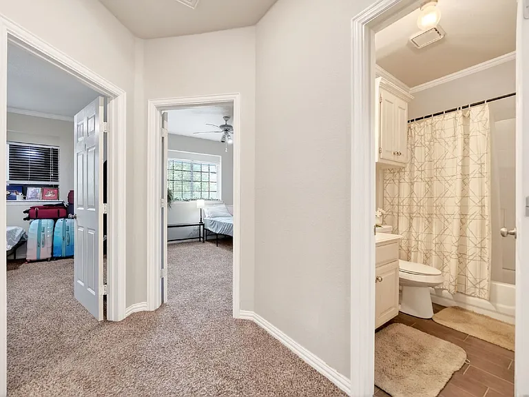 5108 Foxhaven Ct — Photo 17