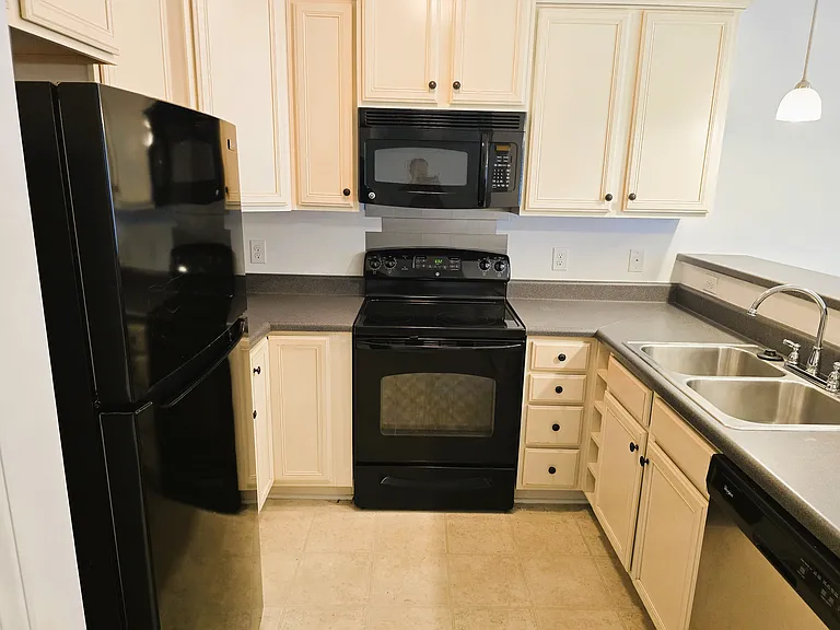 4808 Landover Keep Pl — Photo 5