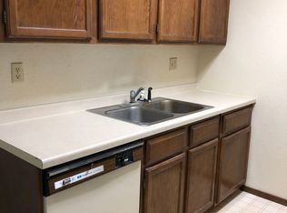 1711 E 1st St APT 203, Duluth, MN 55812