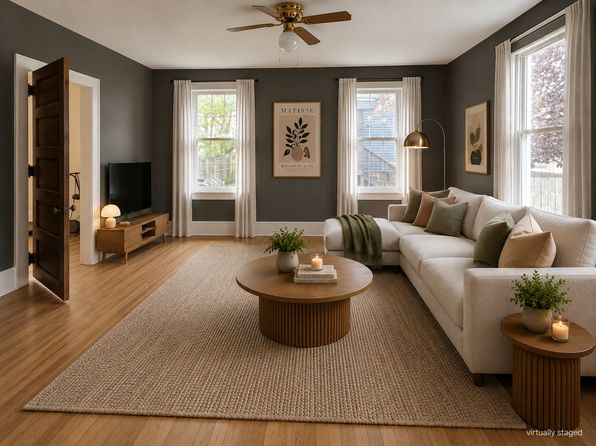 1012 E Wright St APT 2