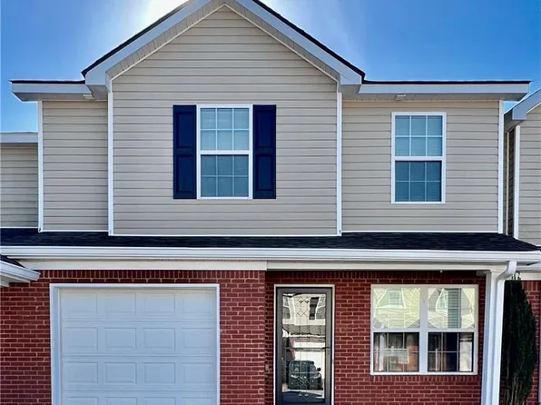 393 Tara Commons Cir, Loganville, GA 30052