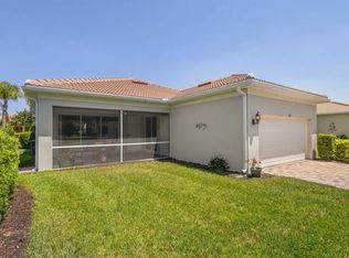 1520 Dorgali Dr, Sarasota, FL 34238